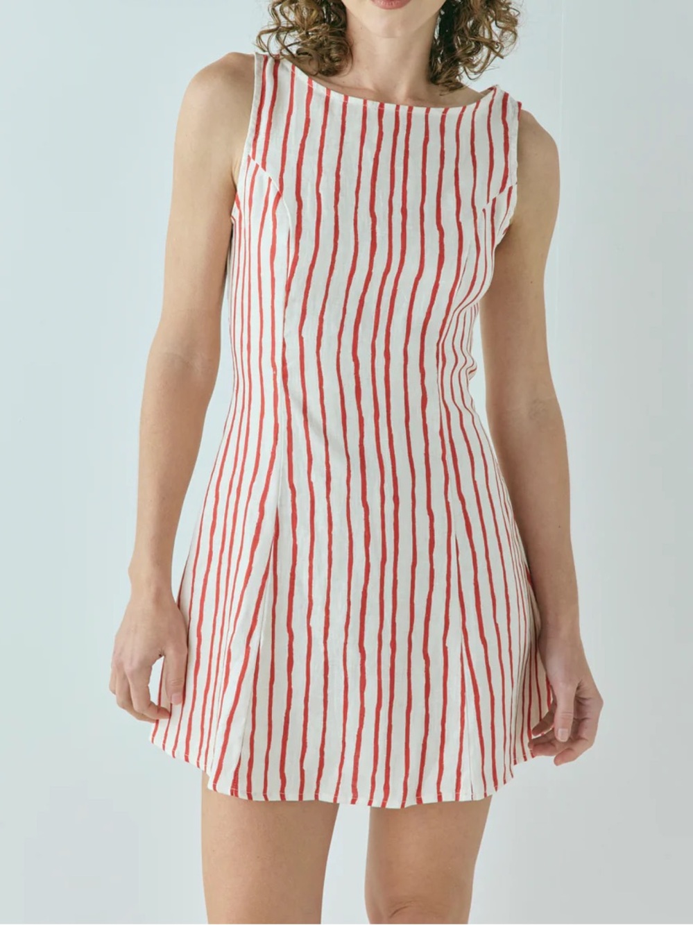 VRG GRL 100% Linen Red Stripe Mini Dress Open Back Tie Size 12 Coastal Summer